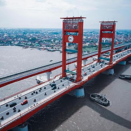 Oyo 2025 Wisma Musdalifa Palembang Exterior foto